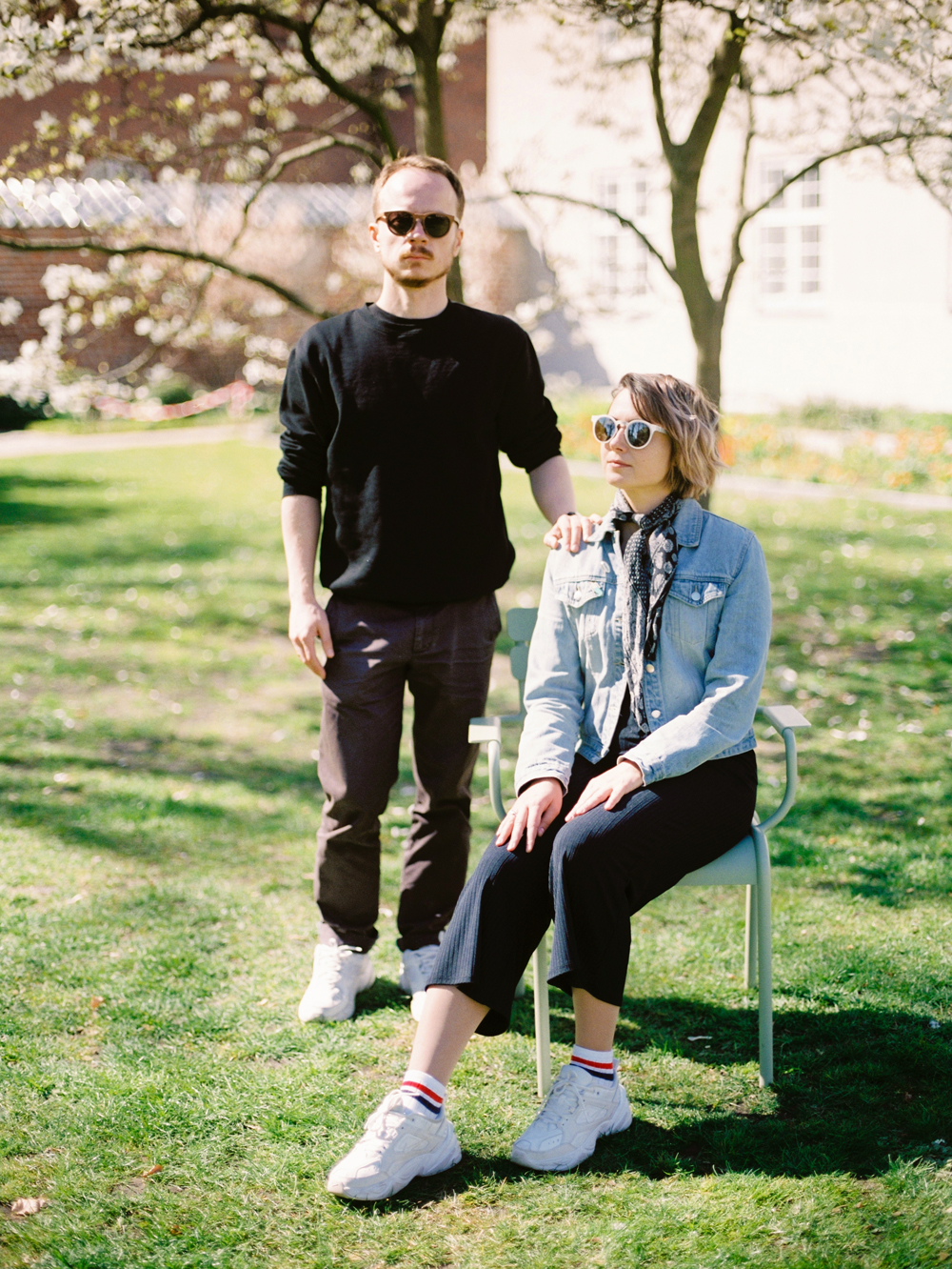 Engagement and Wedding Photosession in Copenhagen | Film Fuji 400H, Mamiya 645 | Love spring Denmark